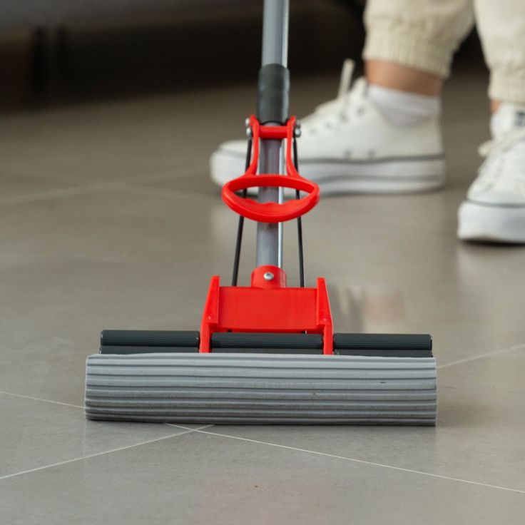 Auto Water-Absorbing & Self-Squeezing Foam Mop for Floor Cleaning – Efficient Floor Wiper